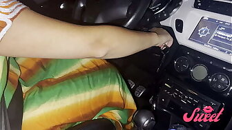 Masturbation nocturne dans la voiture en conduisant - Sweet Arabic Real Tiro